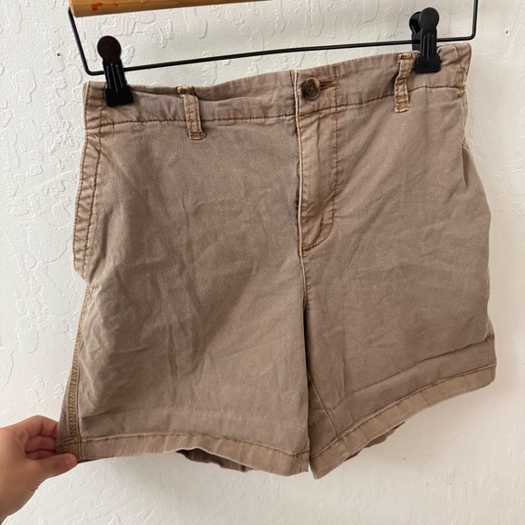 Old Navy Vintage Tan Brown Elastic Waist Thigh Length Everyday Shorts Small - Picture 3 of 5